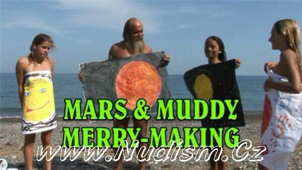 [Image: 1380565449_nudist-family-video-mars-and-...making.jpg]