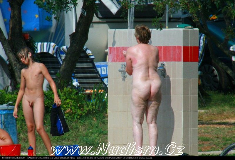 [Image: 276697817_covered_in_towel_nudists-board...udists.jpg]