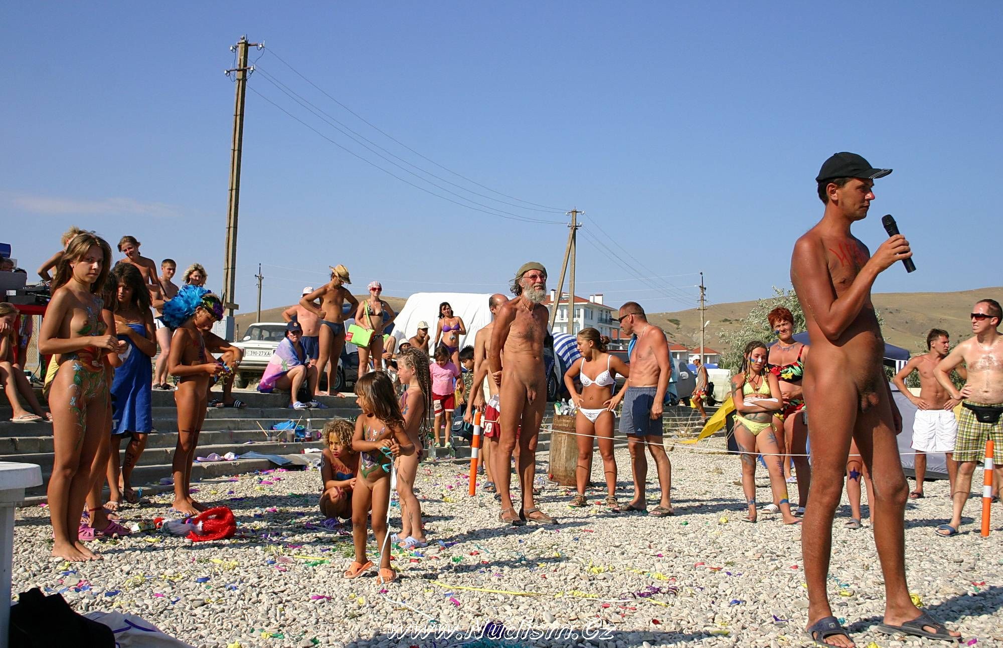 [Image: Beach-Time-Talent-Show-Pure-Nudism-Images-2.jpg]