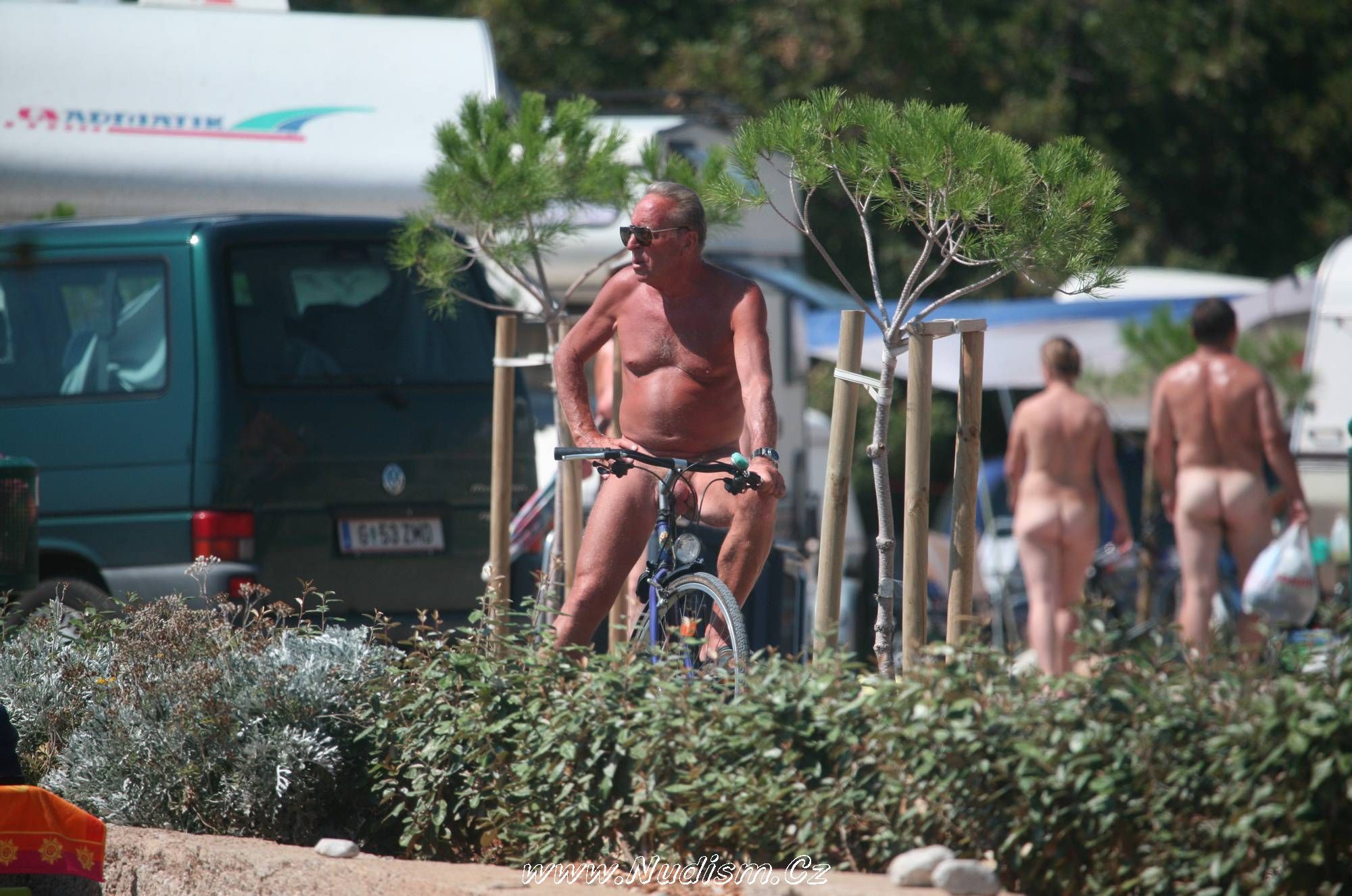 [Image: Crete-FKK-Camping-Tour-Pure-Nudism-Pics-3.jpg]