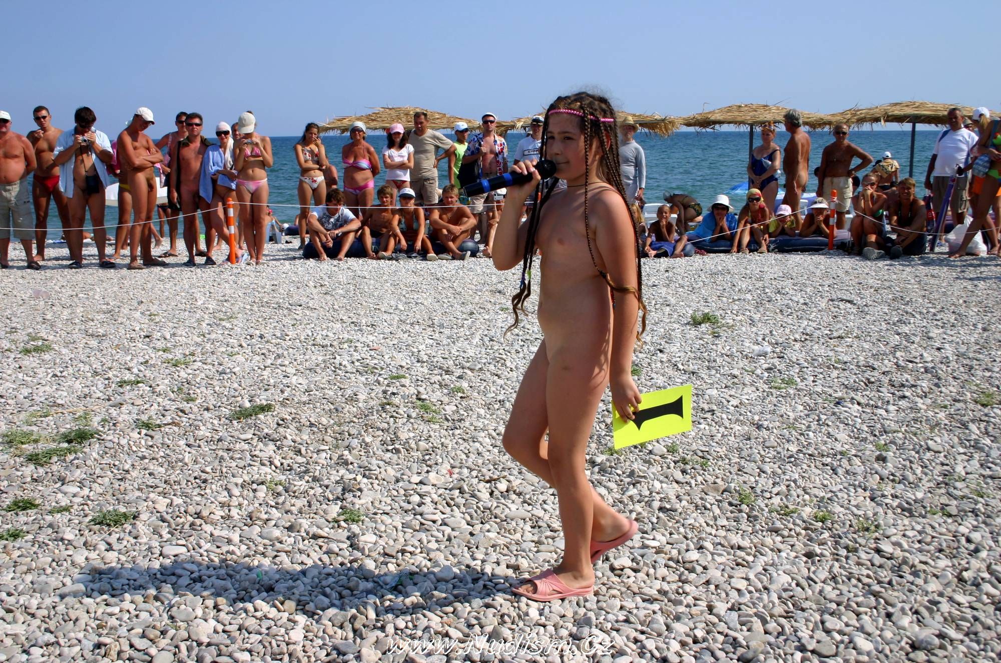 [Image: Naturist-Child-Mic-Speech-Purenudism-Photos-1.jpg]