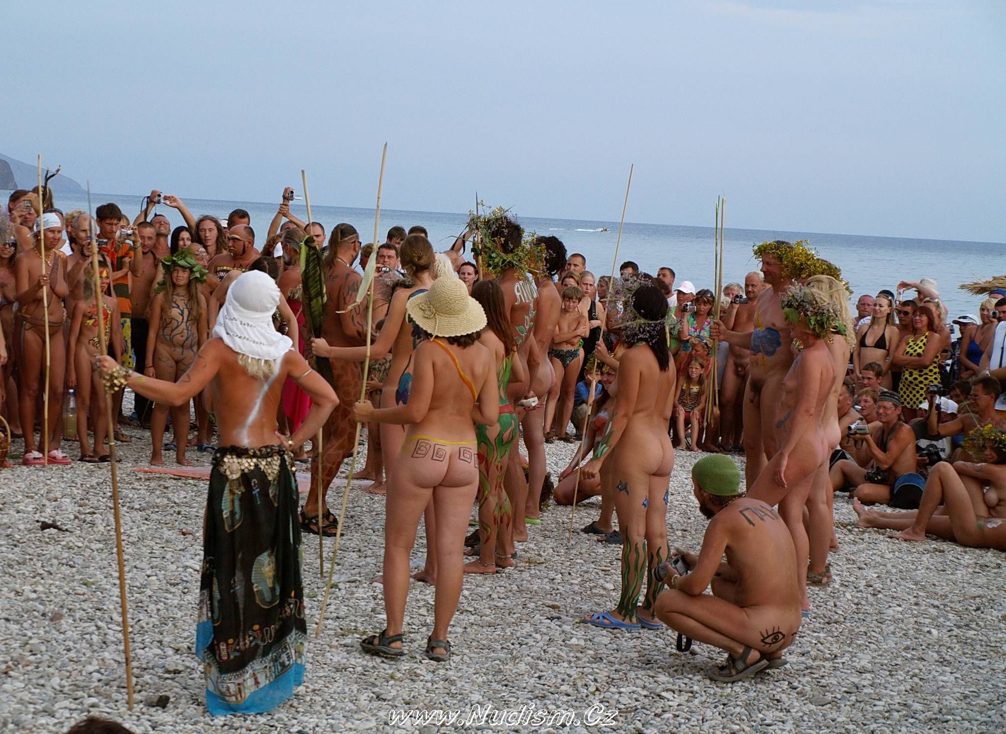 [Image: Naturist-Party-Mega-Bash-Pure-Nudism-1.jpg]