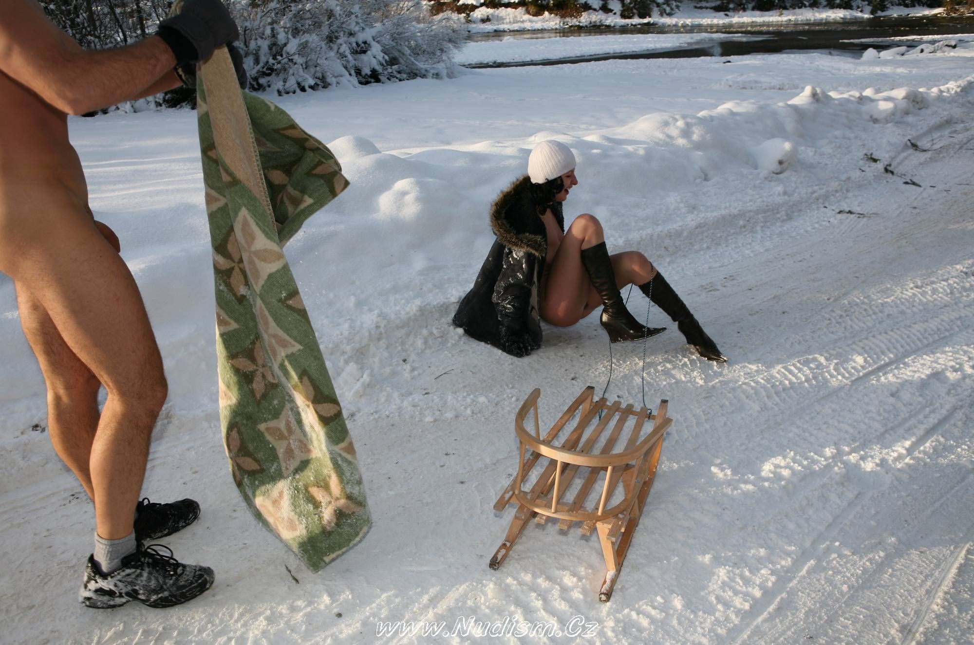 [Image: Snow-Day-Couples-Sled-Pure-Nudism-2.jpg]