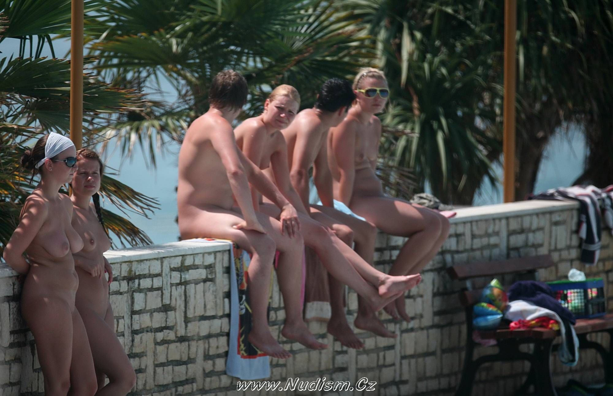 [Image: The-Nudist-Ledge-Group-Purenudism-Photos-3.jpg]